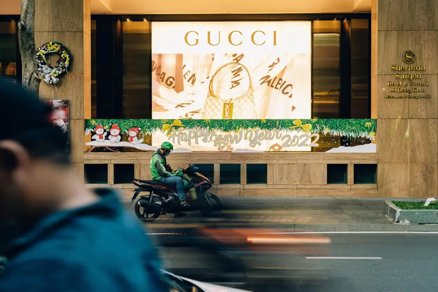 Gucci: una storia da film. Marchio, moda ed influenza sul fashion
