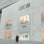 Dior: storia, evoluzione e stilisti della maison francese