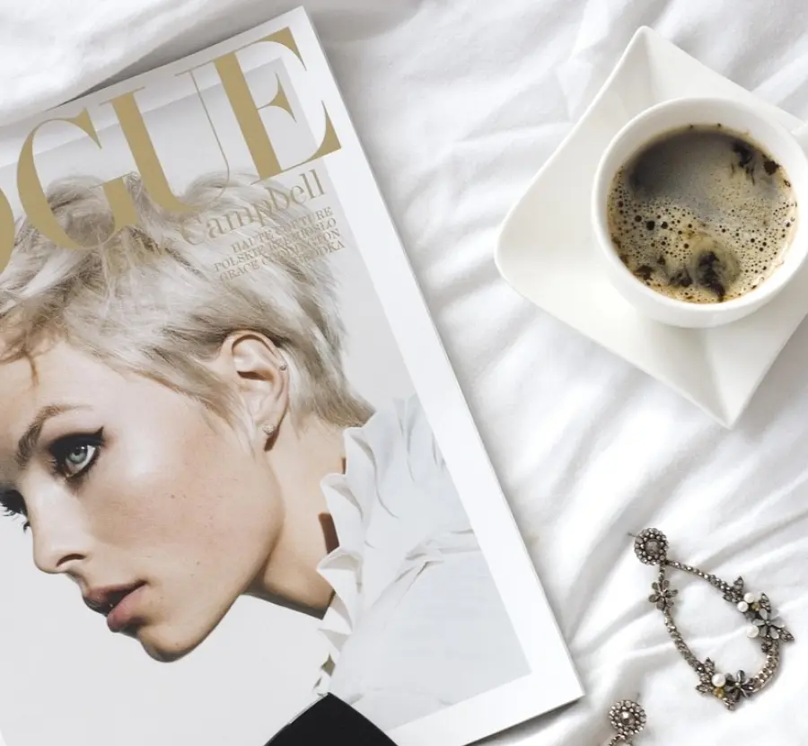 Vogue America cambia volto: Anna Wintour lascia la direzione, arriva Chloé Malle.